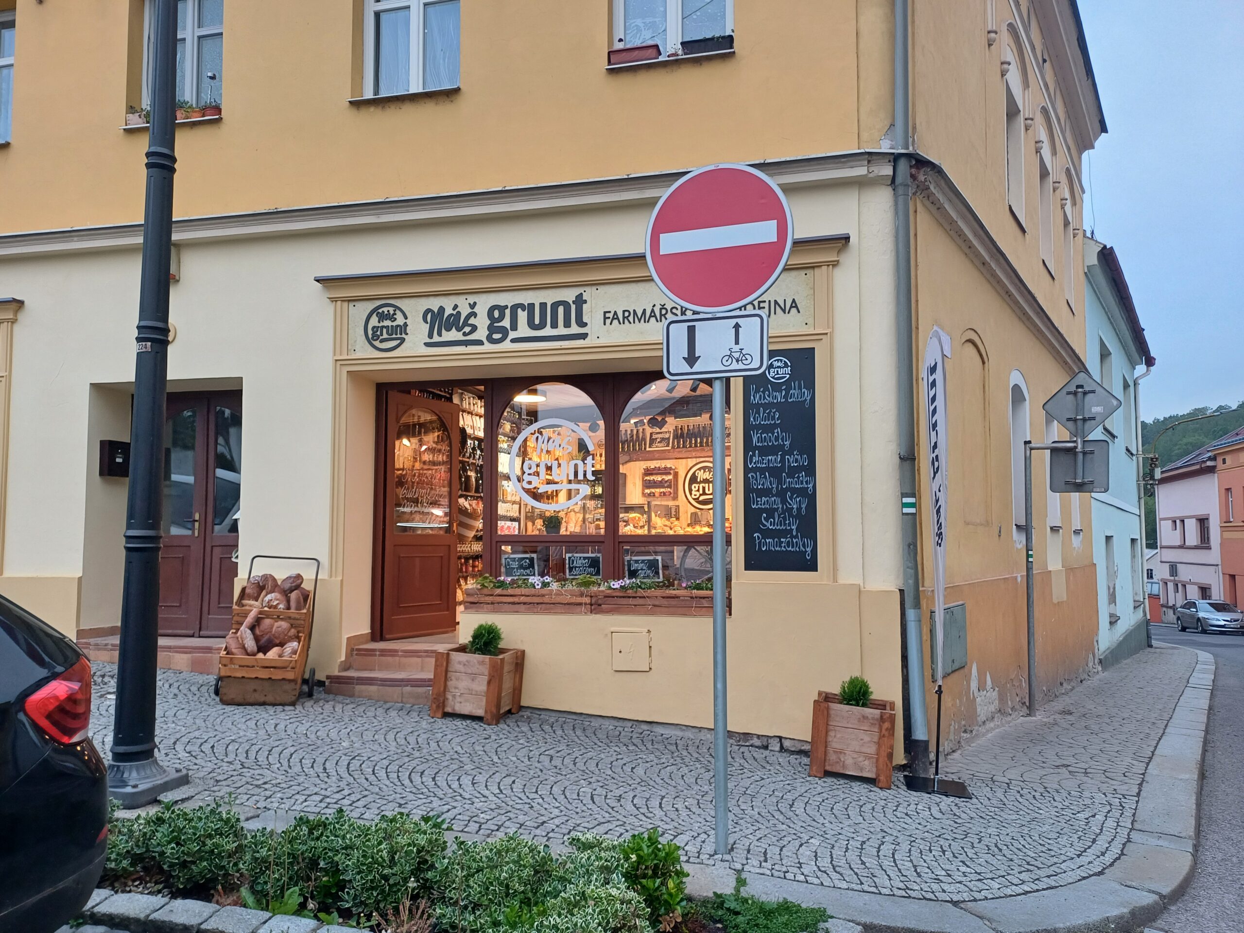 Farmářská prodejna Náš Grunt Benešov nad Ploučnicí
